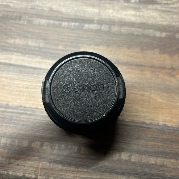 Canon FD 50mm f/1.8 Prime Lens – Manual Focus – Vintage – Made in Japan - Picture 3 of 6